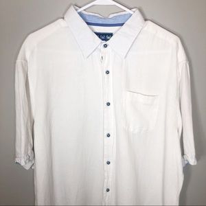 Charleston Threads White Short Sleeve Button Down
